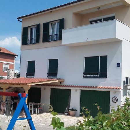 Amadrian Apartments Sibenik Luaran gambar