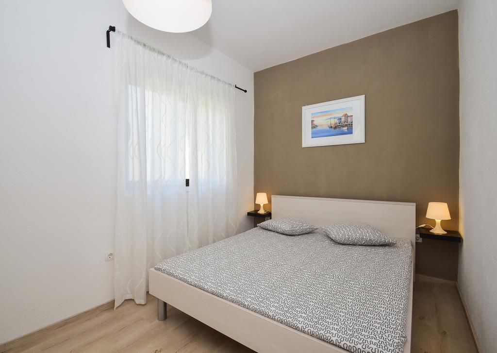 Amadrian Apartments Sibenik Luaran gambar