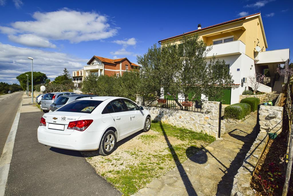 Amadrian Apartments Sibenik Luaran gambar
